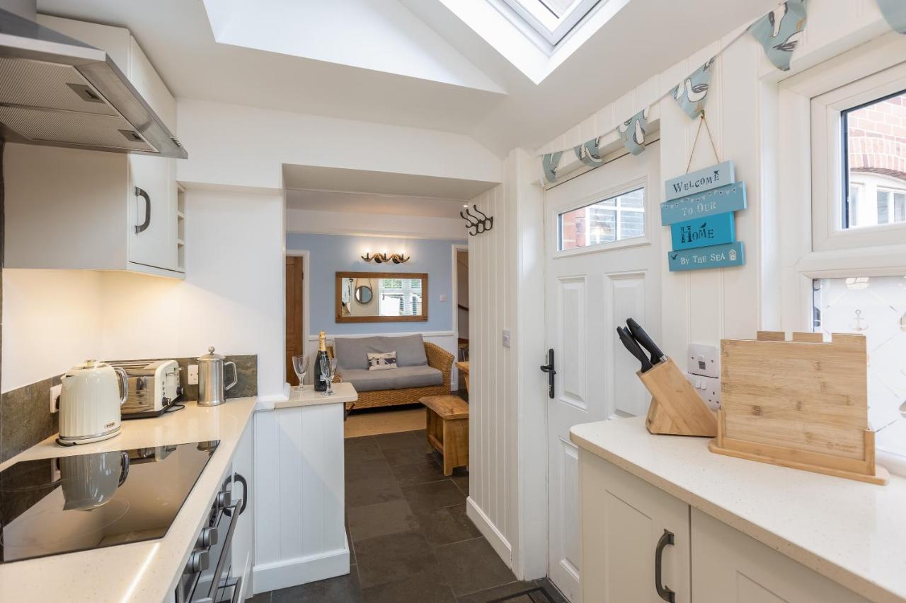 Robin Hood'S Bay Coastguard'S Cottage With A View Экстерьер фото